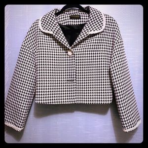StyleWe black/white cropped coat